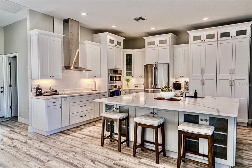 For Sale: $1,230,000 (4 beds, 3 baths, 2734 Square Feet)