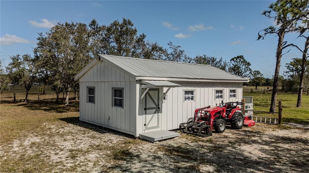 For Sale: $1,230,000 (4 beds, 3 baths, 2734 Square Feet)
