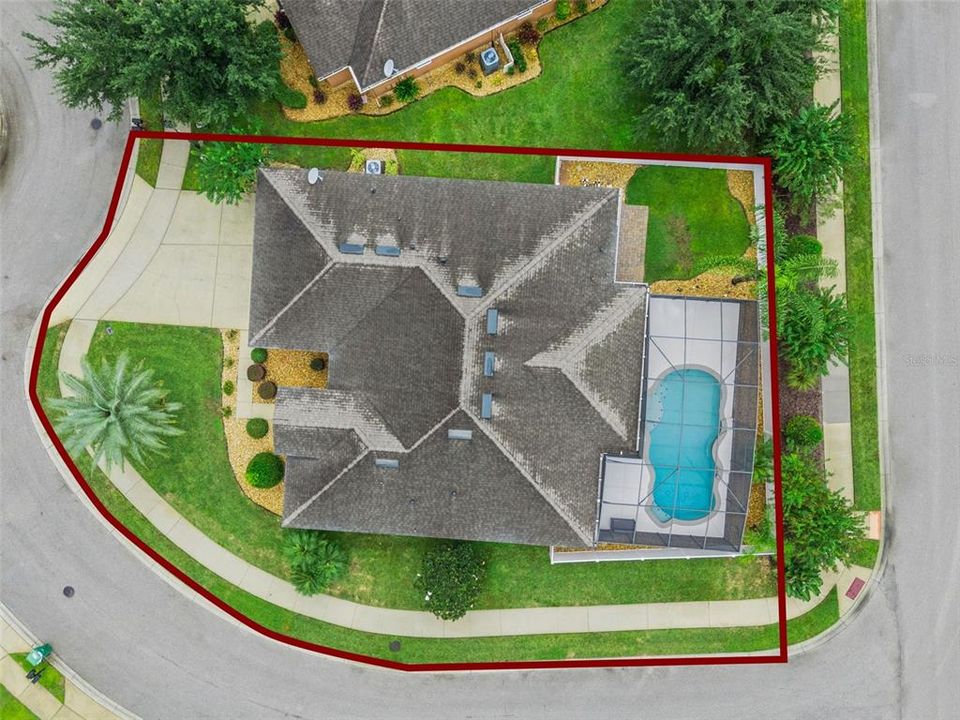 合同活跃: $515,000 (4 贝兹, 2 浴室, 2485 平方英尺)