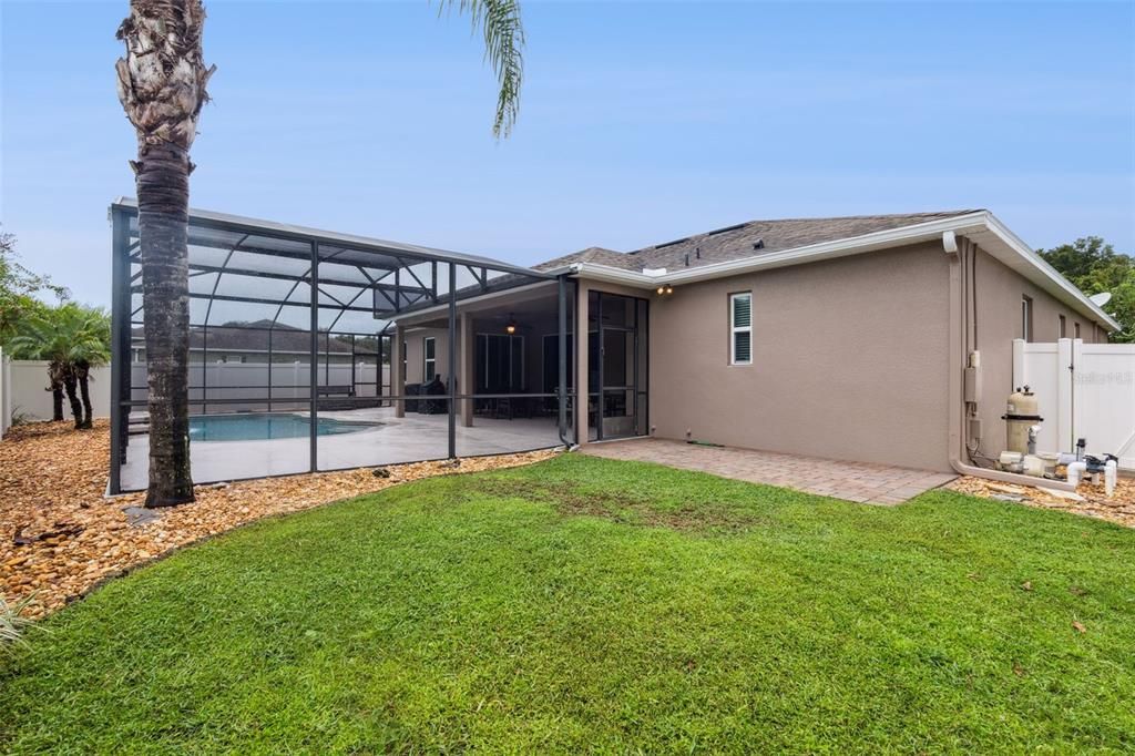 合同活跃: $515,000 (4 贝兹, 2 浴室, 2485 平方英尺)