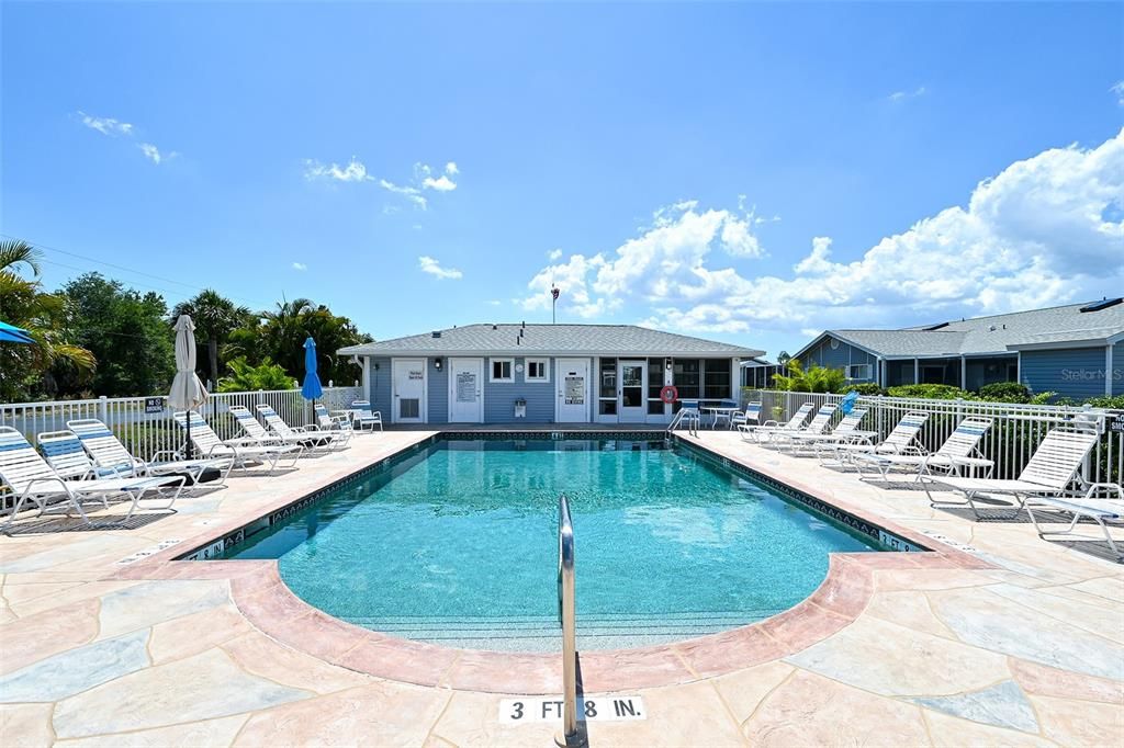 Activo con contrato: $134,900 (2 camas, 2 baños, 897 Pies cuadrados)