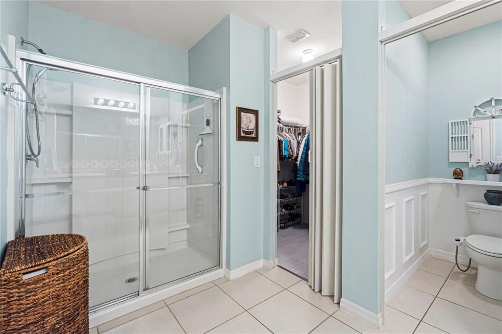 Под контрактом: $300,000 (3 спален, 2 ванн, 1576 Квадратных фут)