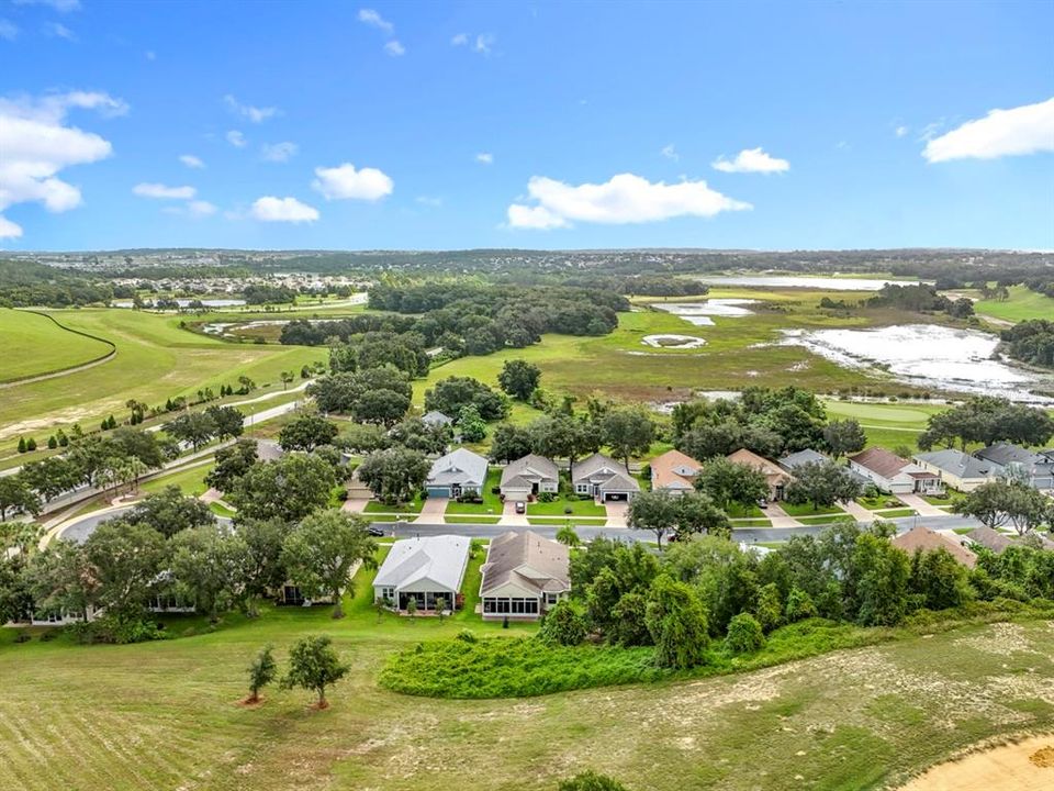 Под контрактом: $359,900 (3 спален, 2 ванн, 1946 Квадратных фут)