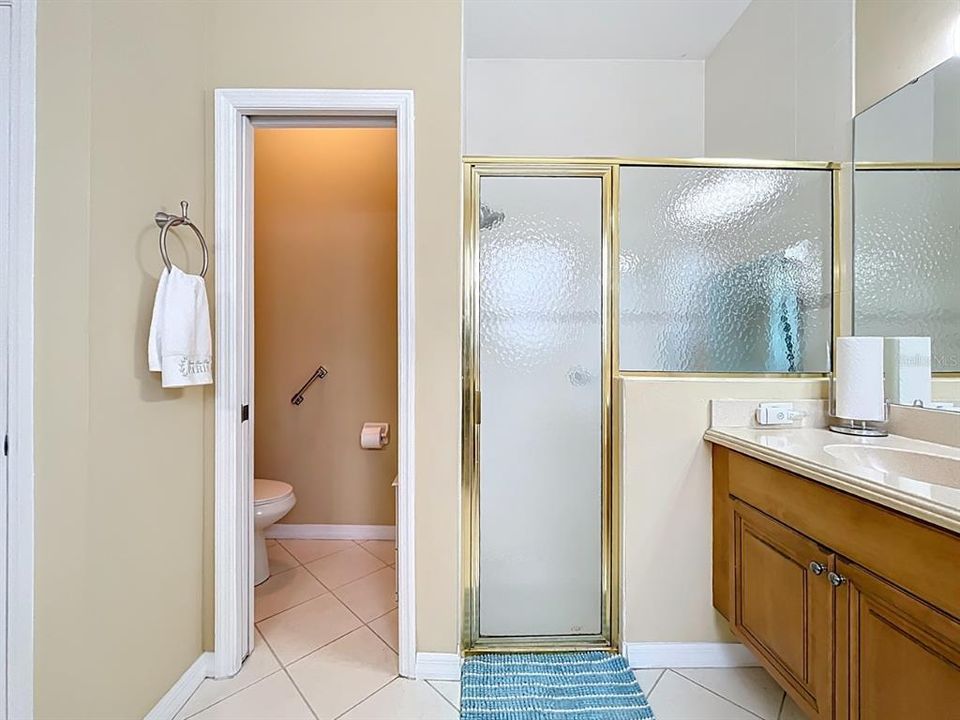 Под контрактом: $359,900 (3 спален, 2 ванн, 1946 Квадратных фут)