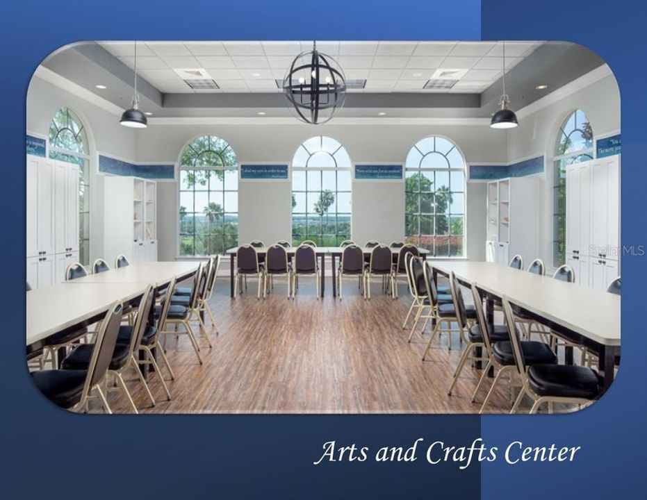 Под контрактом: $359,900 (3 спален, 2 ванн, 1946 Квадратных фут)