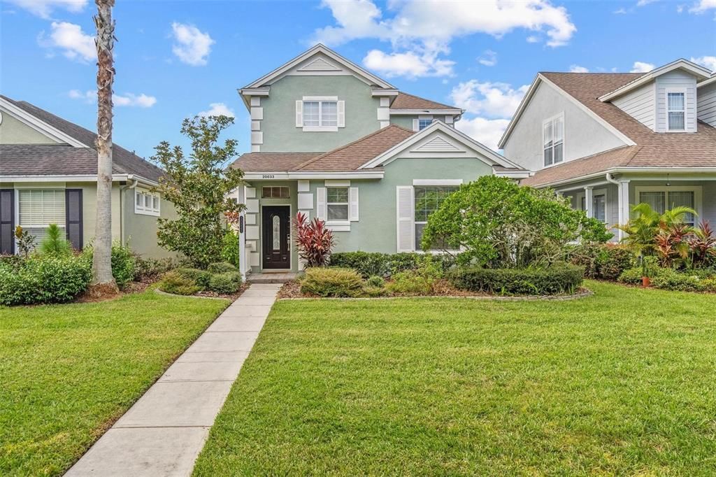 合同活跃: $2,600 (4 贝兹, 2 浴室, 1855 平方英尺)