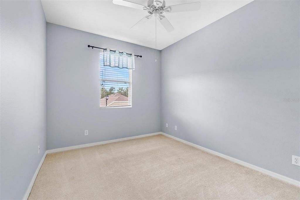 合同活跃: $2,600 (4 贝兹, 2 浴室, 1855 平方英尺)