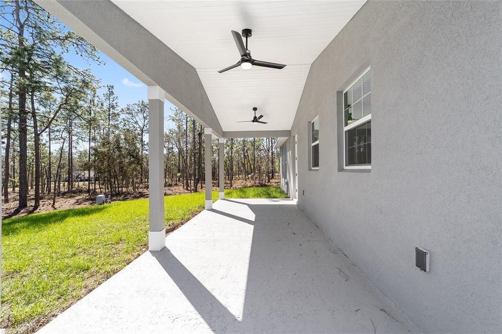 For Rent: $2,000 (3 beds, 2 baths, 1640 Square Feet)