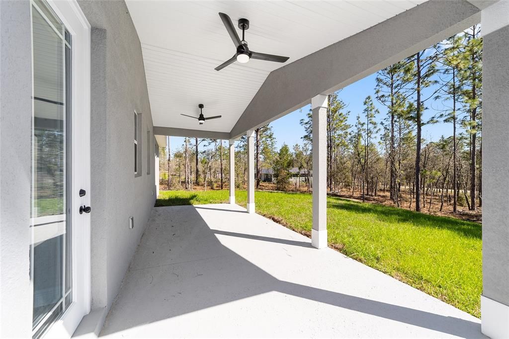 For Rent: $2,000 (3 beds, 2 baths, 1640 Square Feet)