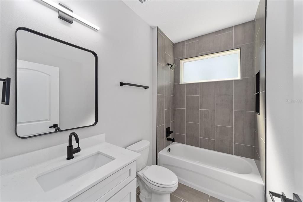 For Rent: $2,000 (3 beds, 2 baths, 1640 Square Feet)