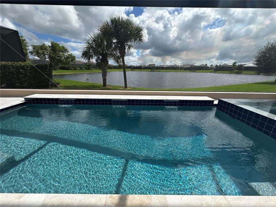 En Venta: $1,280,000 (3 camas, 4 baños, 2731 Pies cuadrados)