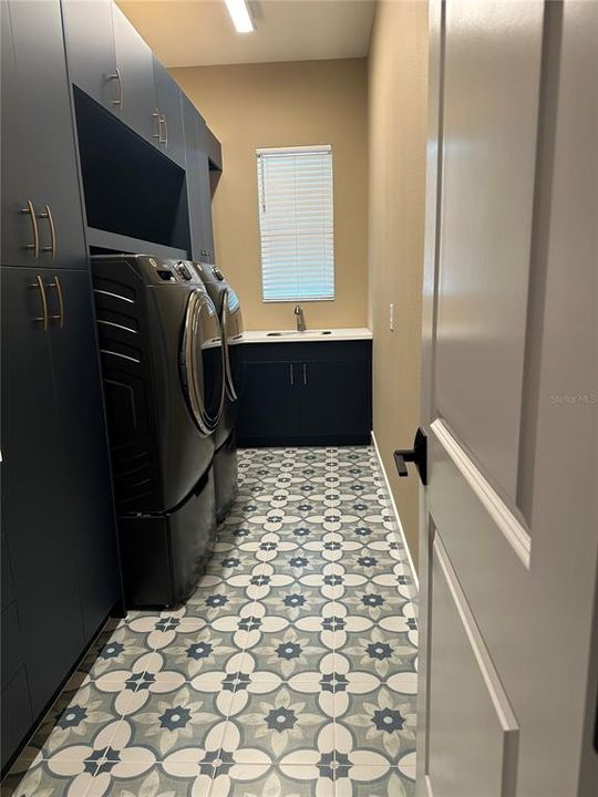 En Venta: $1,280,000 (3 camas, 4 baños, 2731 Pies cuadrados)