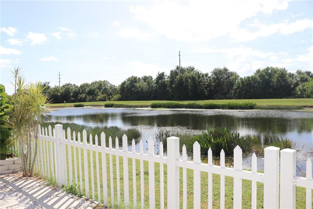 For Rent: $2,200 (3 beds, 2 baths, 1305 Square Feet)