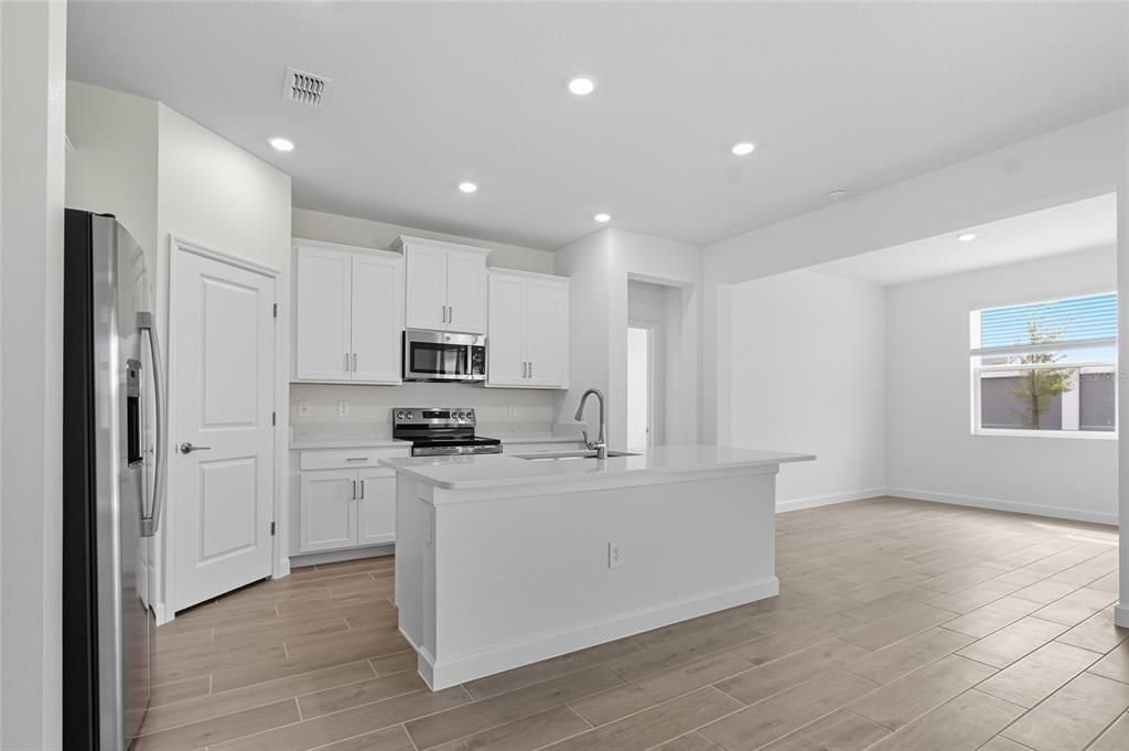 En Renta: $2,500 (2 camas, 2 baños, 1683 Pies cuadrados)