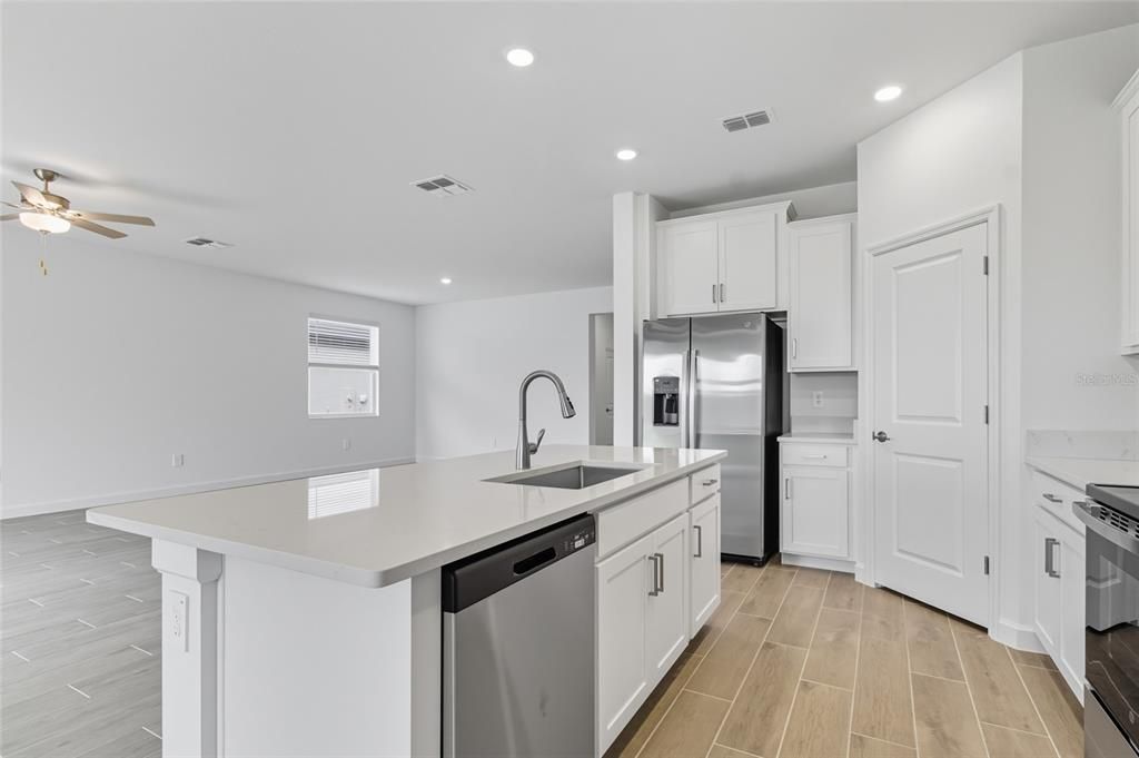 En Renta: $2,500 (2 camas, 2 baños, 1683 Pies cuadrados)