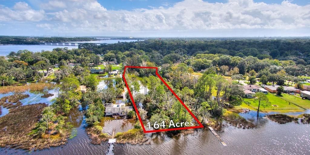 En Venta: $139,900 (1.64 acres)