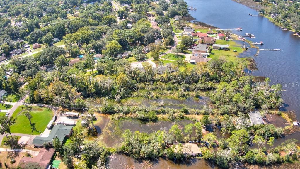 En Venta: $139,900 (1.64 acres)