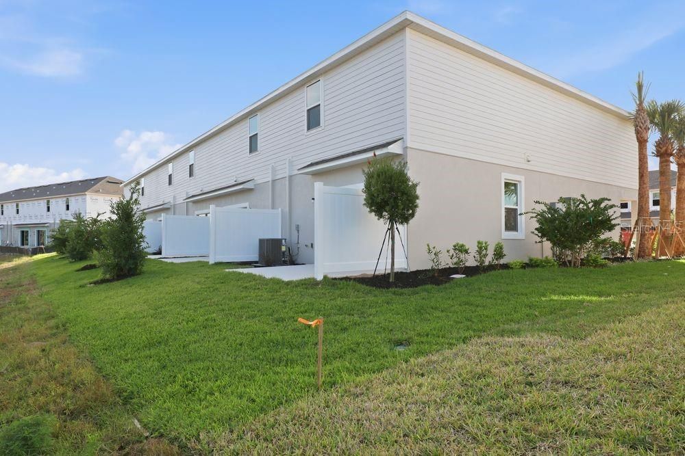 待售: $289,999 (3 贝兹, 2 浴室, 1558 平方英尺)