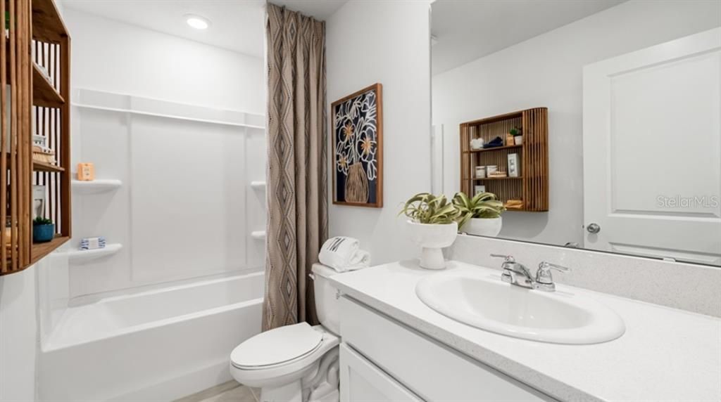 For Sale: $294,999 (3 beds, 2 baths, 1558 Square Feet)