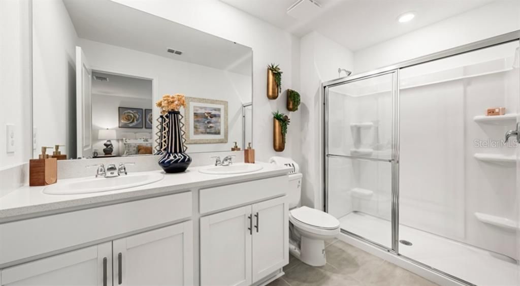 For Sale: $294,999 (3 beds, 2 baths, 1558 Square Feet)