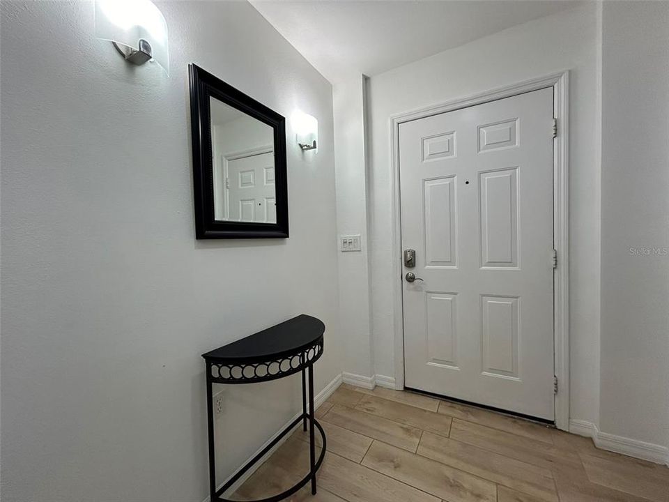 For Sale: $499,000 (3 beds, 3 baths, 1439 Square Feet)