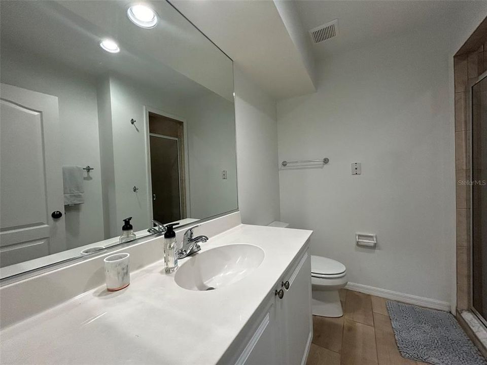 For Sale: $499,000 (3 beds, 3 baths, 1439 Square Feet)