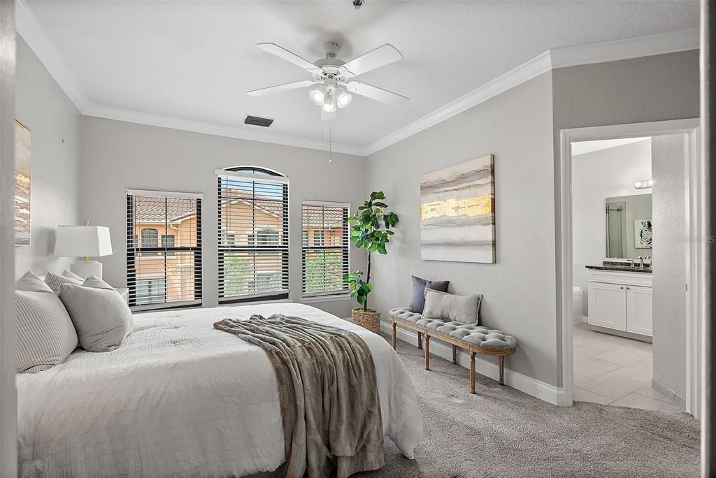 待售: $350,000 (2 贝兹, 2 浴室, 1625 平方英尺)