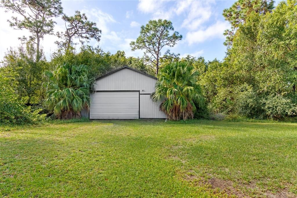 合同活跃: $523,900 (3 贝兹, 2 浴室, 2336 平方英尺)