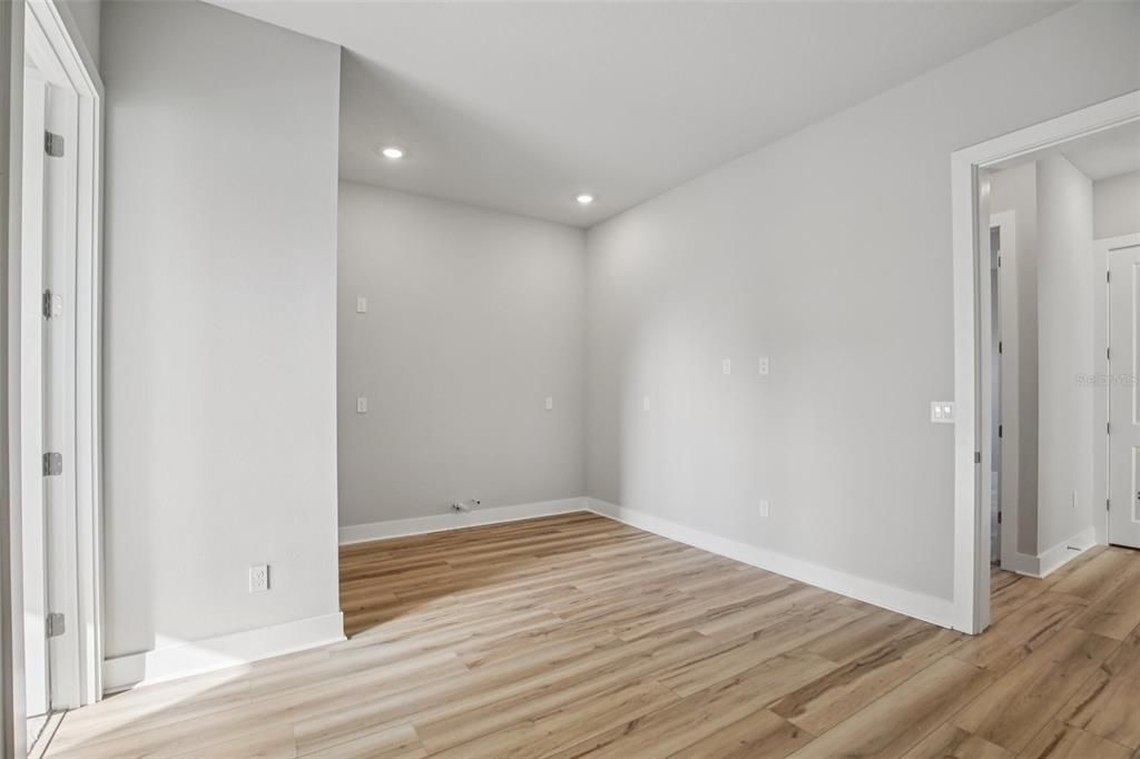 На продажу: $769,990 (4 спален, 3 ванн, 2941 Квадратных фут)