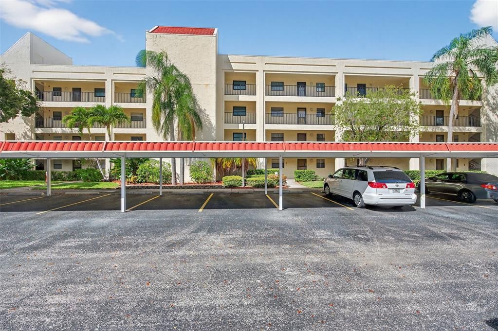 Недавно продано: $217,000 (2 спален, 2 ванн, 1105 Квадратных фут)