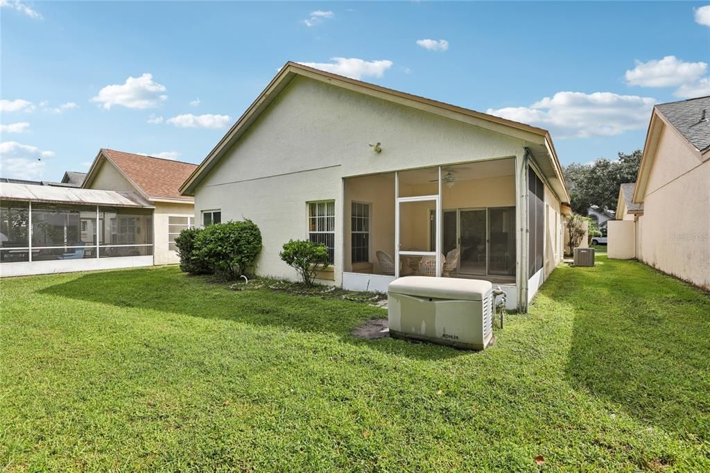 For Sale: $400,000 (2 beds, 2 baths, 1450 Square Feet)