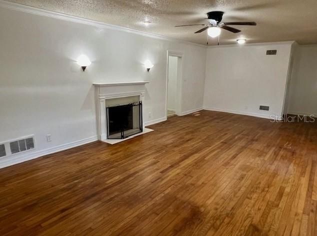 Active With Contract: $1,700 (3 beds, 2 baths, 2274 Square Feet)