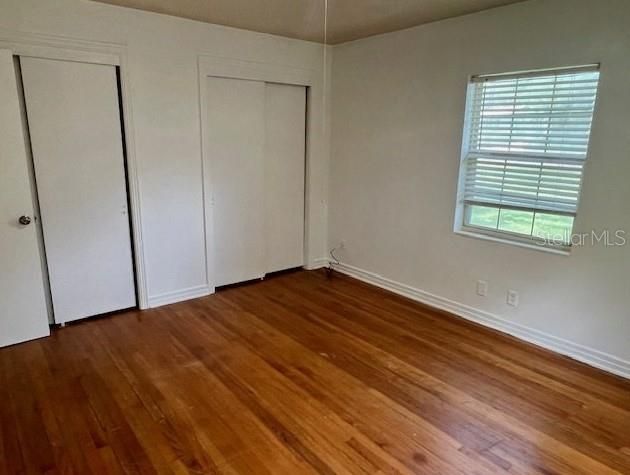 Active With Contract: $1,700 (3 beds, 2 baths, 2274 Square Feet)