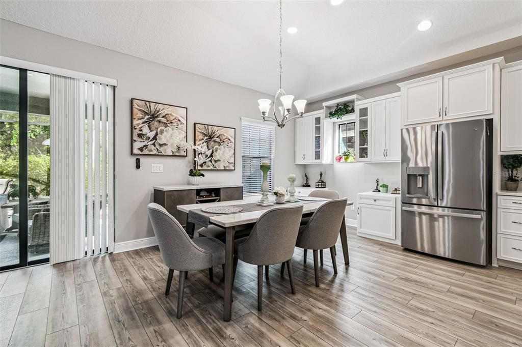 En Venta: $659,995 (4 camas, 4 baños, 3235 Pies cuadrados)