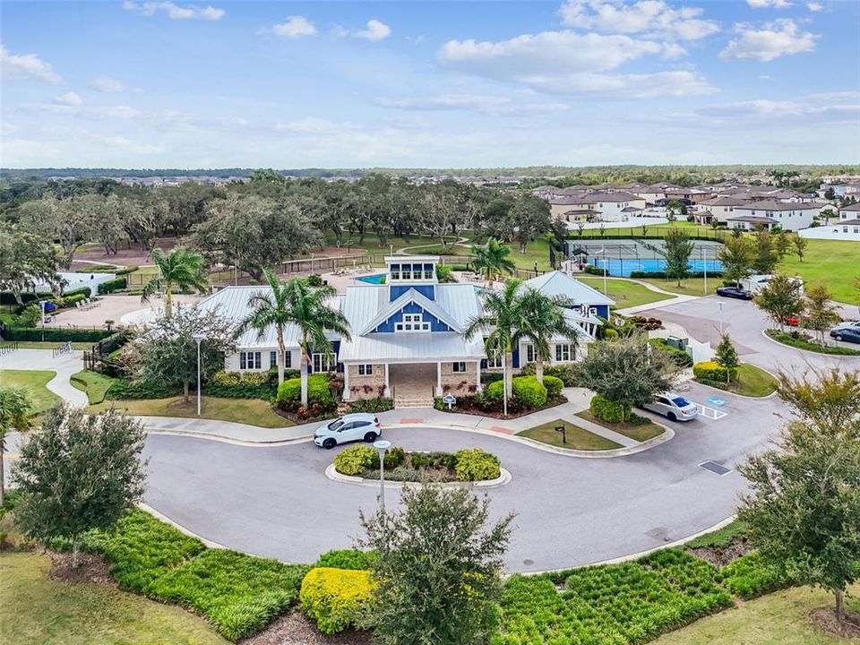 En Venta: $659,995 (4 camas, 4 baños, 3235 Pies cuadrados)