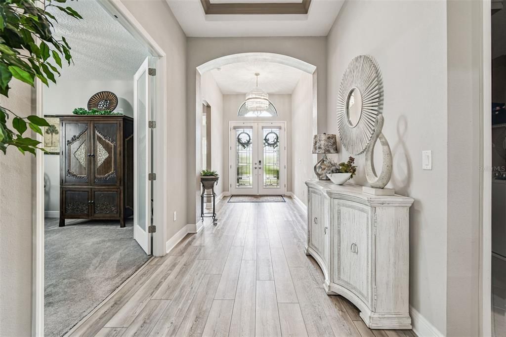 En Venta: $659,995 (4 camas, 4 baños, 3235 Pies cuadrados)