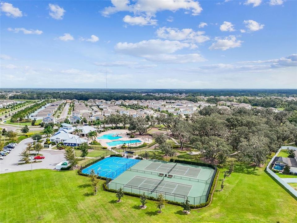 En Venta: $659,995 (4 camas, 4 baños, 3235 Pies cuadrados)