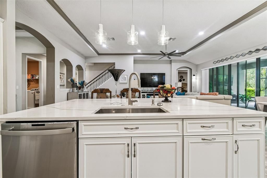 En Venta: $659,995 (4 camas, 4 baños, 3235 Pies cuadrados)