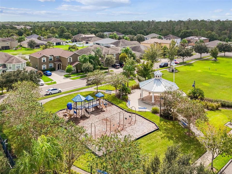 En Venta: $659,995 (4 camas, 4 baños, 3235 Pies cuadrados)