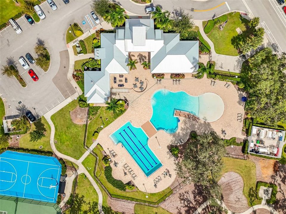 En Venta: $659,995 (4 camas, 4 baños, 3235 Pies cuadrados)