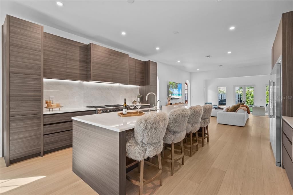 For Sale: $2,195,000 (4 beds, 4 baths, 3154 Square Feet)