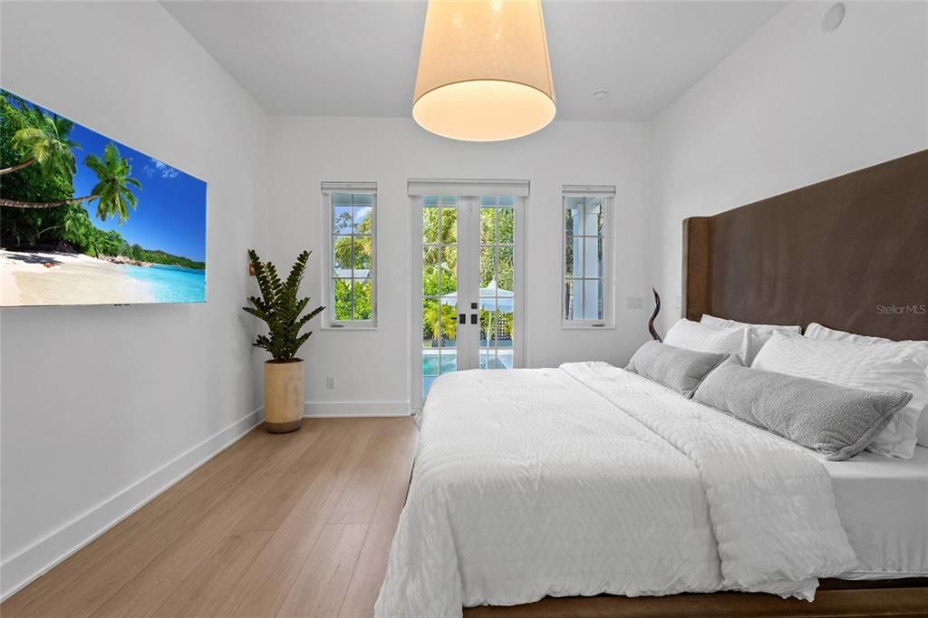 For Sale: $2,195,000 (4 beds, 4 baths, 3154 Square Feet)