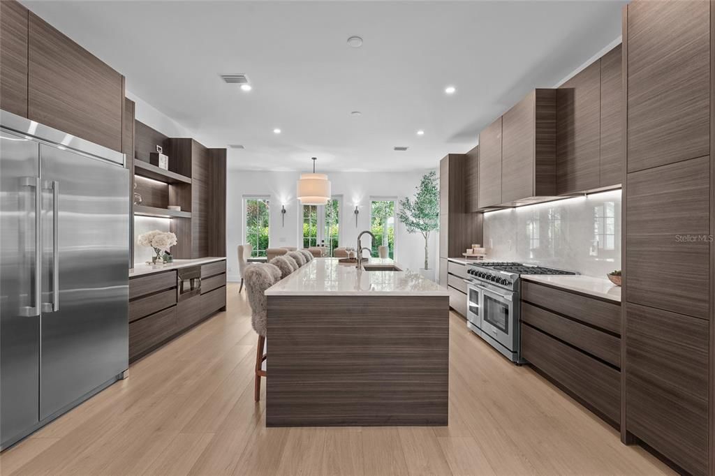 For Sale: $2,195,000 (4 beds, 4 baths, 3154 Square Feet)