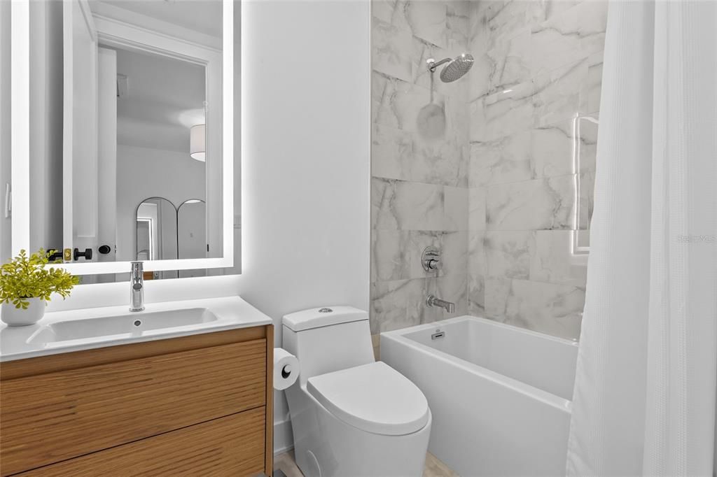 For Sale: $2,195,000 (4 beds, 4 baths, 3154 Square Feet)