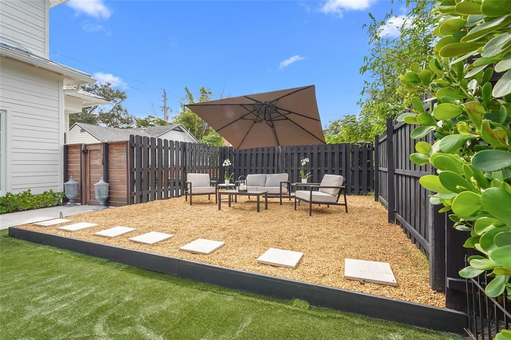 For Sale: $2,195,000 (4 beds, 4 baths, 3154 Square Feet)