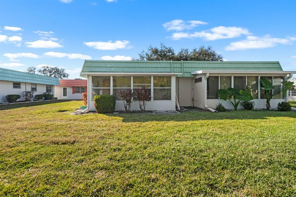 For Sale: $89,900 (1 beds, 1 baths, 800 Square Feet)