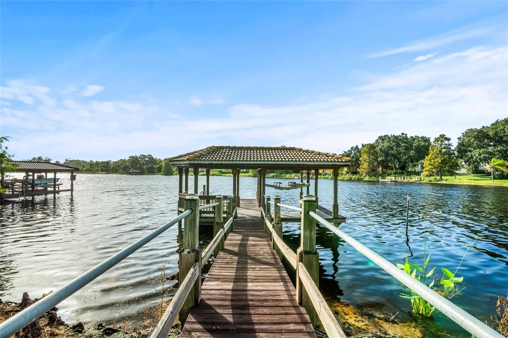 For Sale: $2,999,999 (5 beds, 4 baths, 5005 Square Feet)