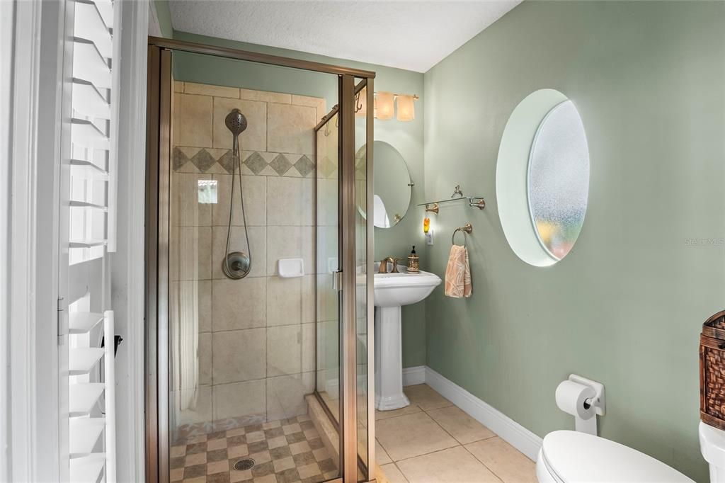 For Sale: $2,999,999 (5 beds, 4 baths, 5005 Square Feet)