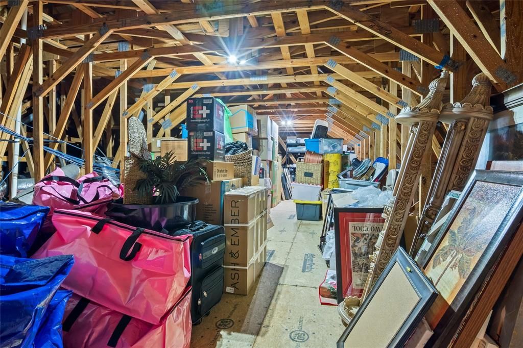 For Sale: $2,999,999 (5 beds, 4 baths, 5005 Square Feet)