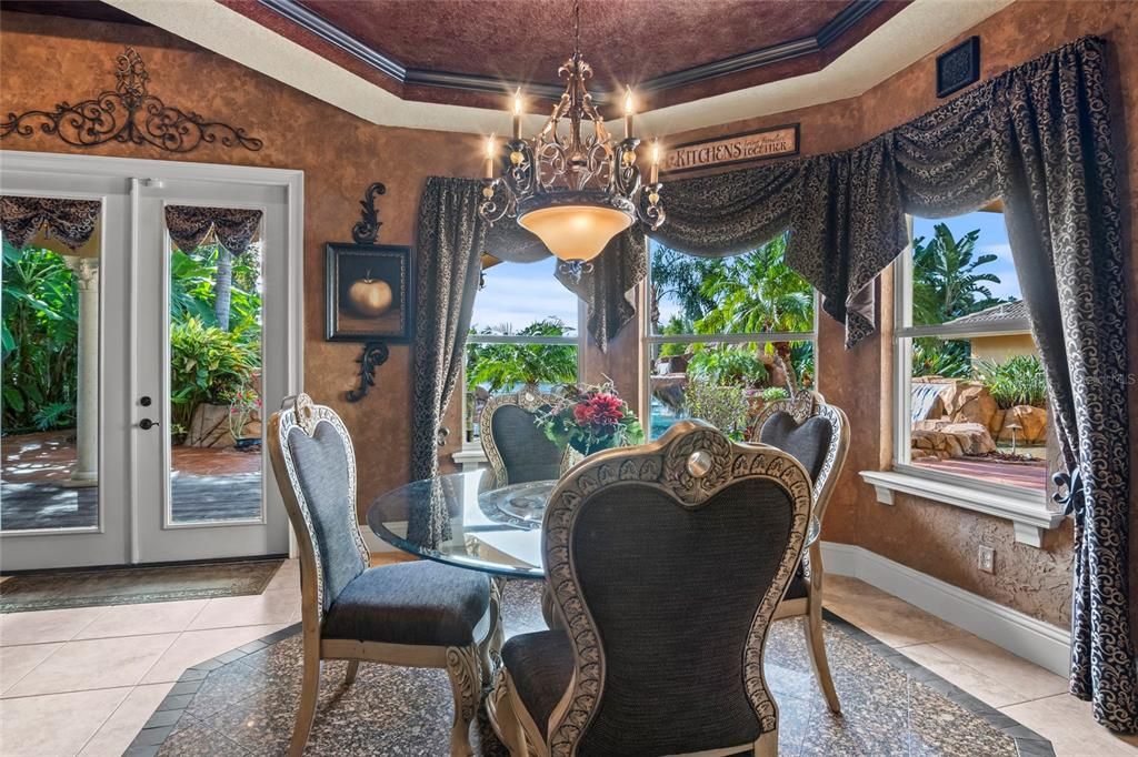 For Sale: $2,999,999 (5 beds, 4 baths, 5005 Square Feet)